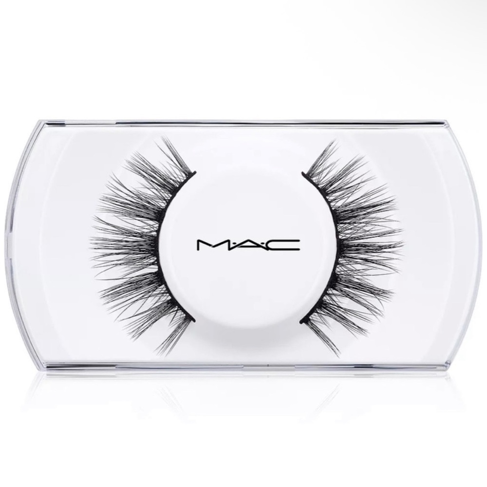 MAC Cosmetics Opportunist Lash 86 NEW Lashes MAC 86 Lash